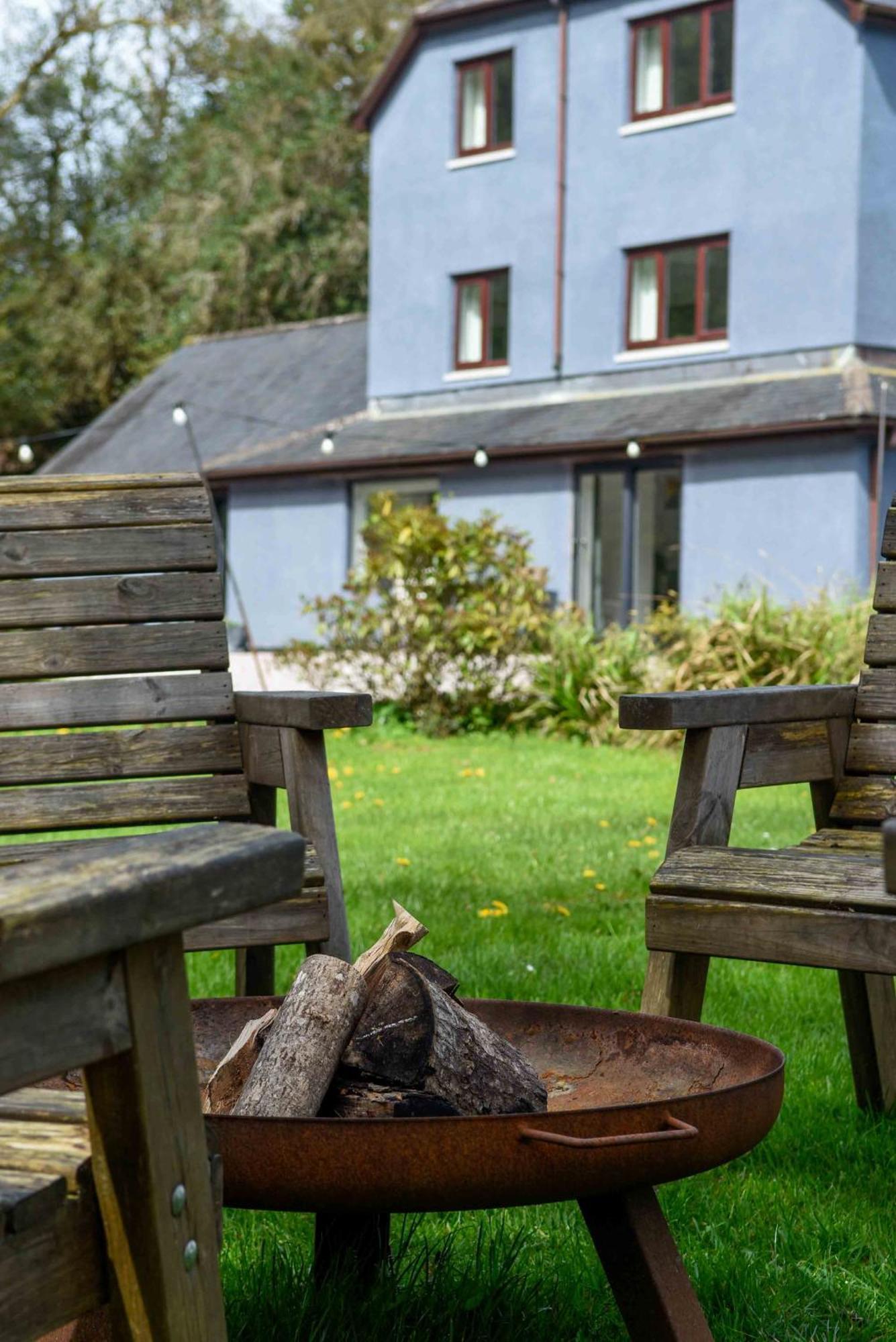 Fox Tor Apartment Plymouth Bagian luar foto